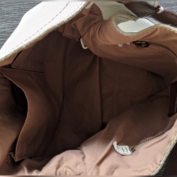 Lucky Brand cream leather boho slouch shoulder bag - Picture 3 of 5